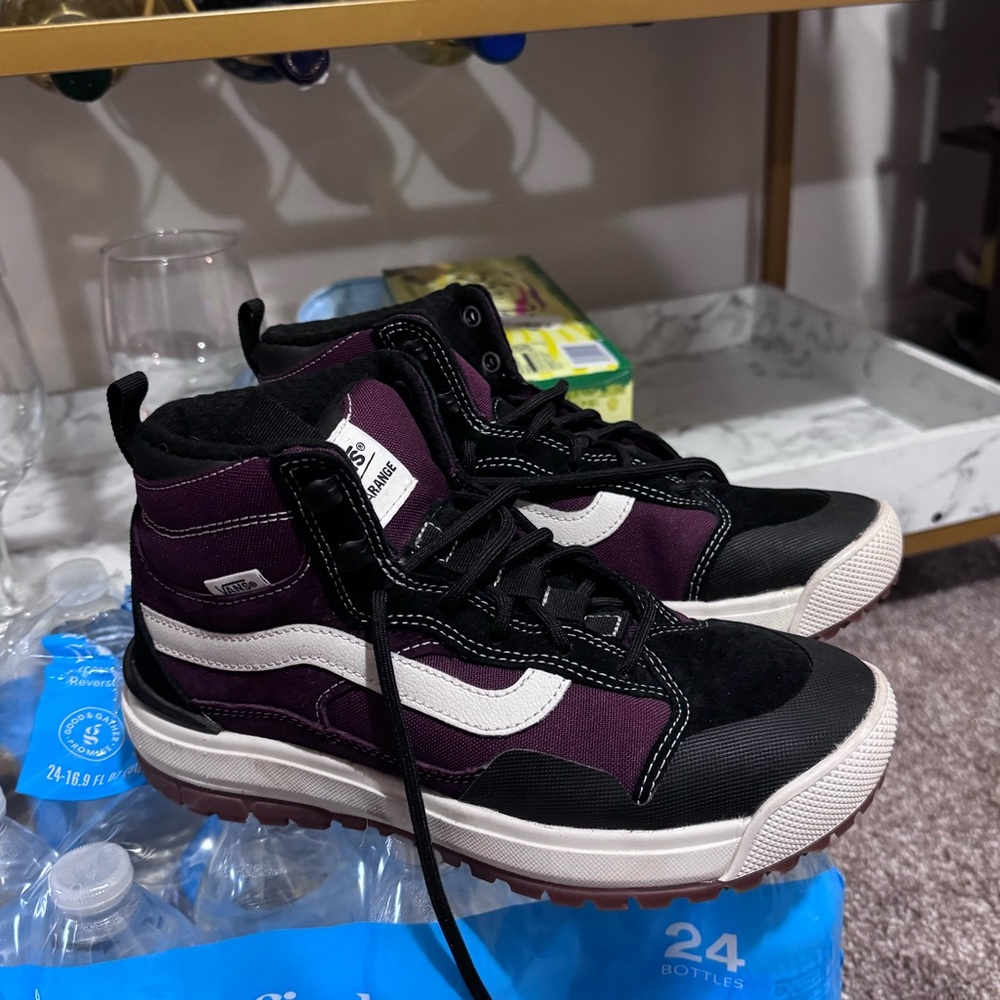 Vans Ultra Range Hiking Shoes